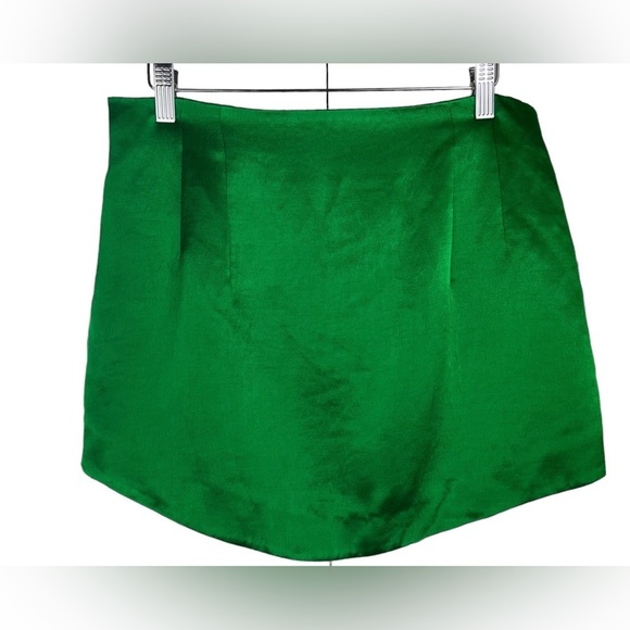 Zara Green Skirt | Size: Large - Picture 4 of 8